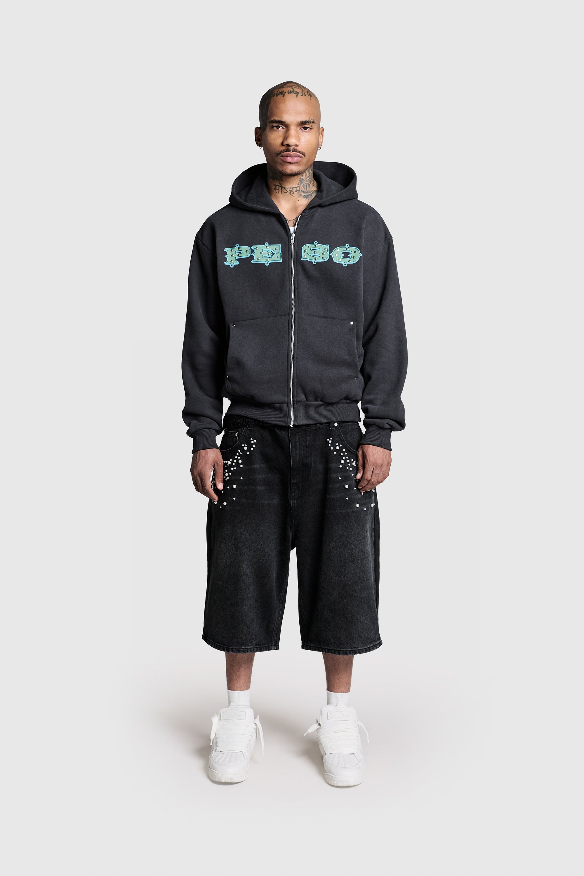 Reißverschluss mit Nieten